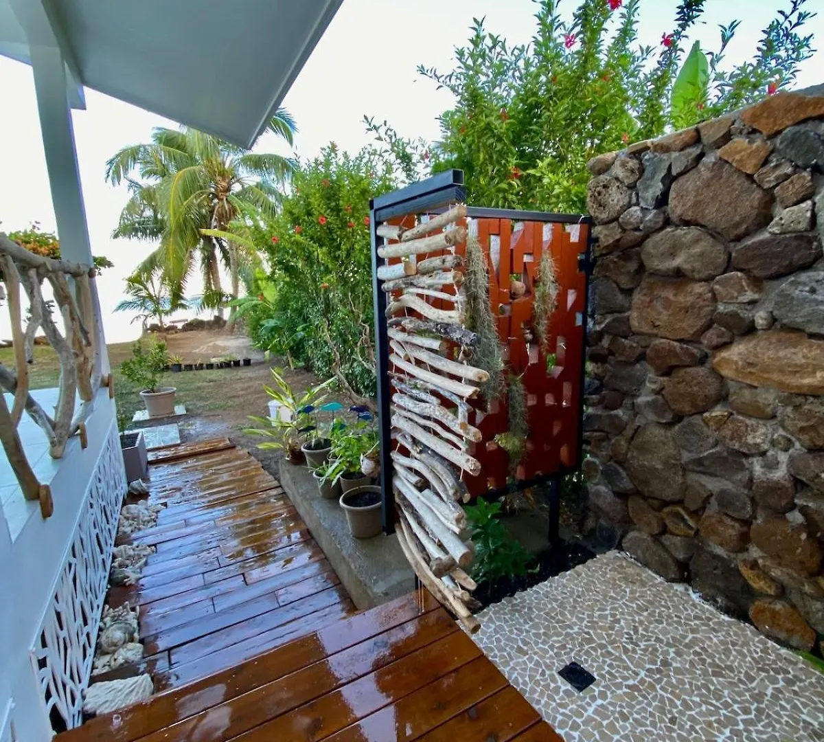 Apartamento Fare Travelling'S Turtle Afareaitu 0*,  Polinesia Francesa